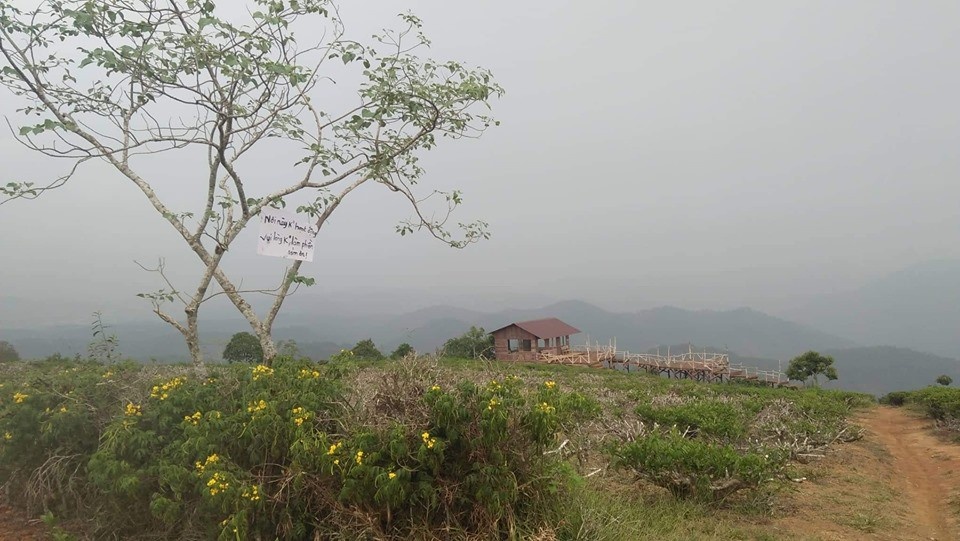 cau go san may ngung nhan khach tham quan hoi chuong canh bao ve y thuc cua nguoi tham gia