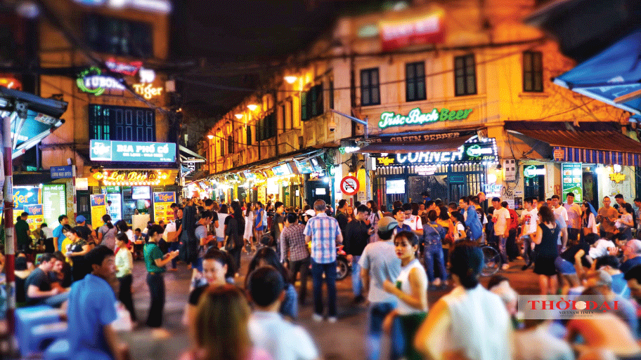 Khám phá "ngã tư quốc tế" Tạ Hiện giữa lòng phố cổ Hà Nội vi sao nga tu quoc te ta hien o ha noi hut khach