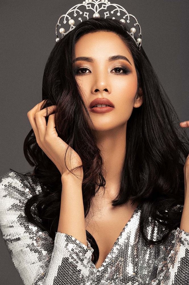 Hoàng Thùy nói gì khi chính thức trở thành đại diện thi Miss Universe? chinh thuc tro thanh dai dien viet nam du miss universe 2019 hoang thuy da noi gi