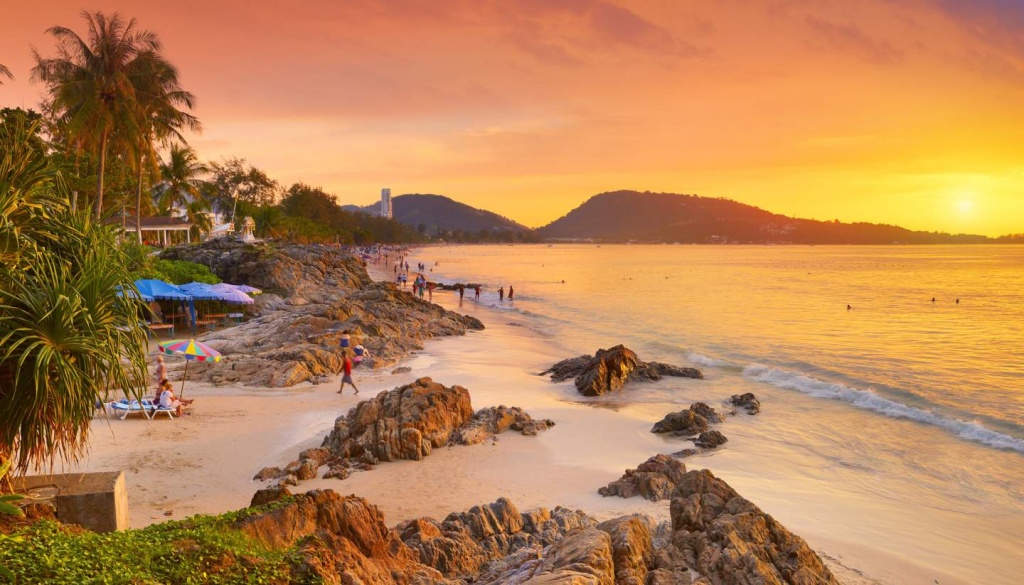 Tận hưởng hè trọn vẹn với những điểm du lịch nước ngoài đẹp "quên lối về" tan huong he tron ven voi nhung diem du lich nuoc ngoai dep quen loi ve