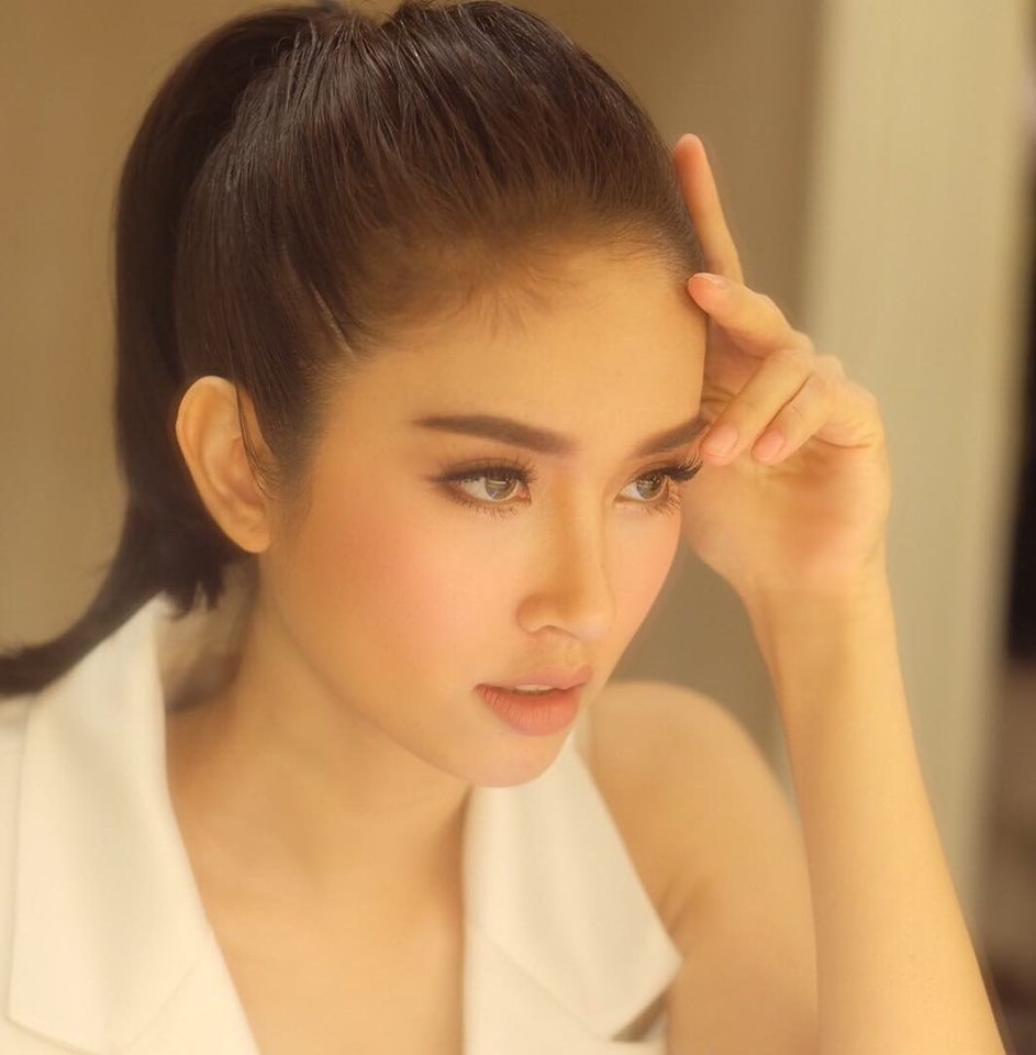 10 mỹ nhân chuyển giới đẹp nhất Thái Lan 10 my nhan chuyen gioi dep nhat thai lan