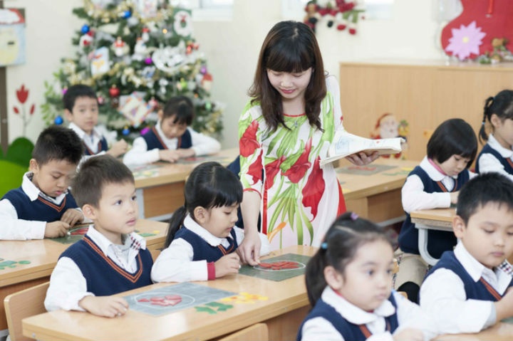 Quỳ không chết, con hư mới chết! quy khong chet con hu moi chet