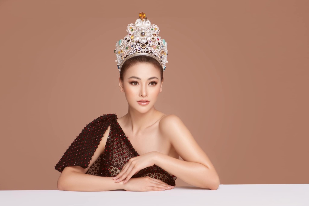 Facebook sao Việt hôm nay (8/6): Quốc Trường tích cực "thả thính", Hương Giang idol và bạn trai cũ Criss Lai tái hợp? facebook sao viet hom nay 86 quoc truong tich cuc tha thinh huong giang idol va ban trai cu criss lai tai hop