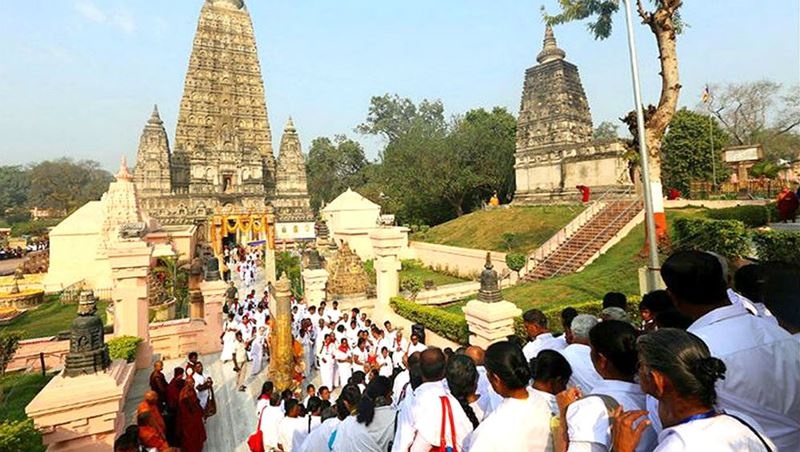 Du lịch tâm linh thế nào để không phản tác dụng? du lich tam linh the nao de khong phan tac dung