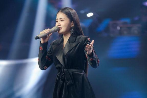 Facebook sao Việt hôm nay (12/6): Ngọc Trinh bức xúc vì bị lợi dụng hình ảnh, Đào Bá Lộc gây sốc facebook sao viet hom nay 126 ngoc trinh buc xuc vi bi loi dung hinh anh dao ba loc khoa than an mung ca khuc moi