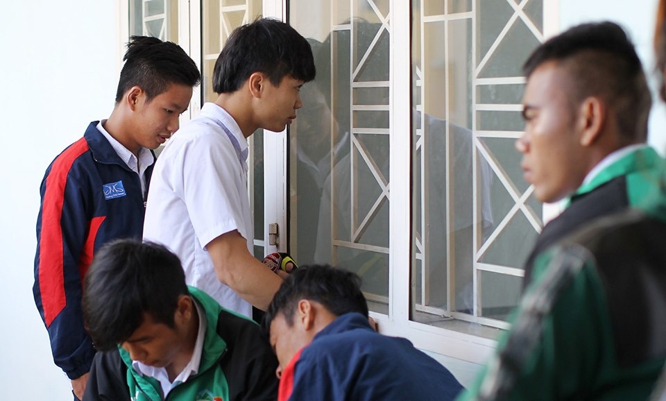 Lộ loạt ảnh dàn cầu thủ tuyển Việt Nam thời còn miệt mài đèn sách giữa kỳ thi THPT Quốc gia lo loat anh dan cau thu tuyen viet nam thoi con miet mai den sach giua ky thi thpt quoc gia
