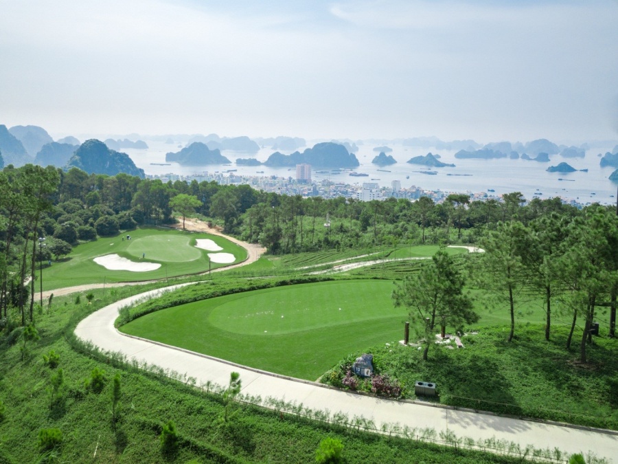 FLC Hạ Long - Thức dậy giữa kỳ quan flc ha long thuc day giua ky quan
