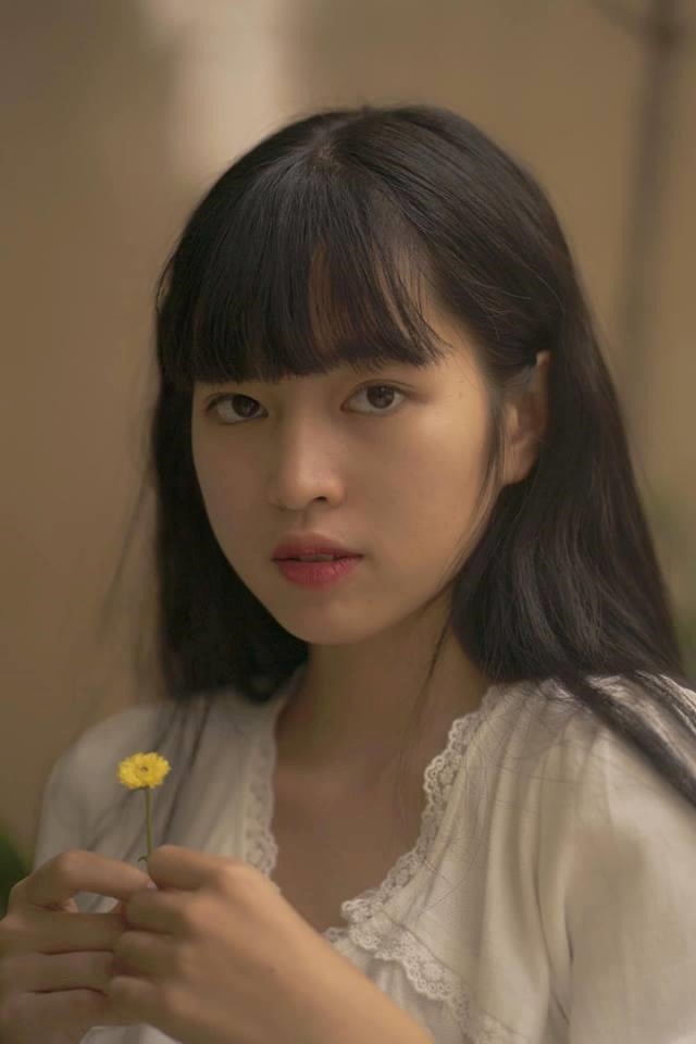 'Hot girl má lúm' Trà Long của Mắt biếc: Cô nàng nhỏ nhắn nhưng đa tài hot girl ma lum tra long cua mat biec co nang nho nhan nhung da tai
