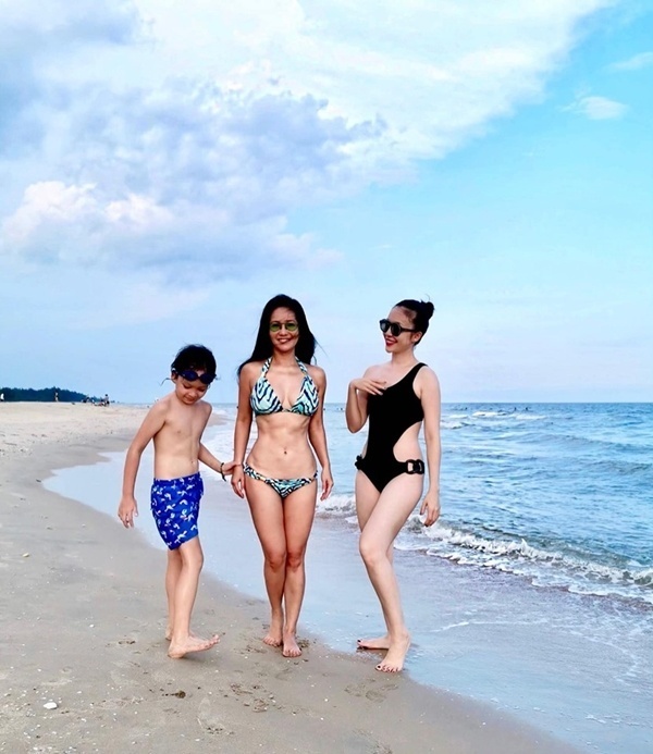 Facebook sao Việt hôm nay (26/7): Mai Thỏ bị 'ném đá', Adrian Anh Tuấn 'tố' Hương Giang Idol 'không có tâm' facebook sao viet hom nay 267 mai tho bi nem da adrian anh tuan to huong giang idol khong co tam