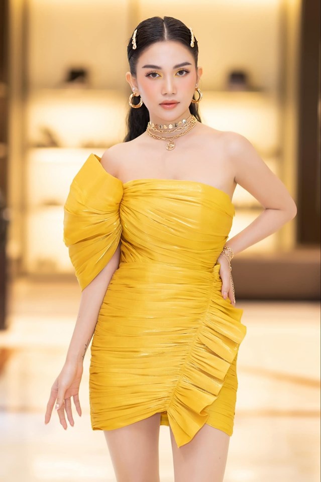Facebook sao Việt hôm nay (26/7): Mai Thỏ bị 'ném đá', Adrian Anh Tuấn 'tố' Hương Giang Idol 'không có tâm' facebook sao viet hom nay 267 mai tho bi nem da adrian anh tuan to huong giang idol khong co tam