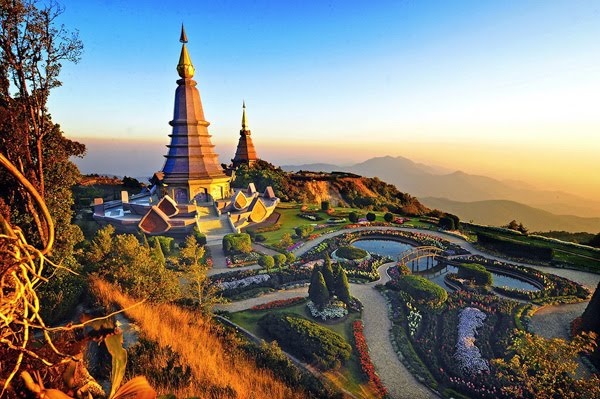 Phuket (Thái Lan) được tạp chí Mỹ bình chọn là một trong những điểm đến hàng đầu thế giới phuket thai lan duoc tap chi my binh chon la mot trong nhung diem den hang dau the gioi