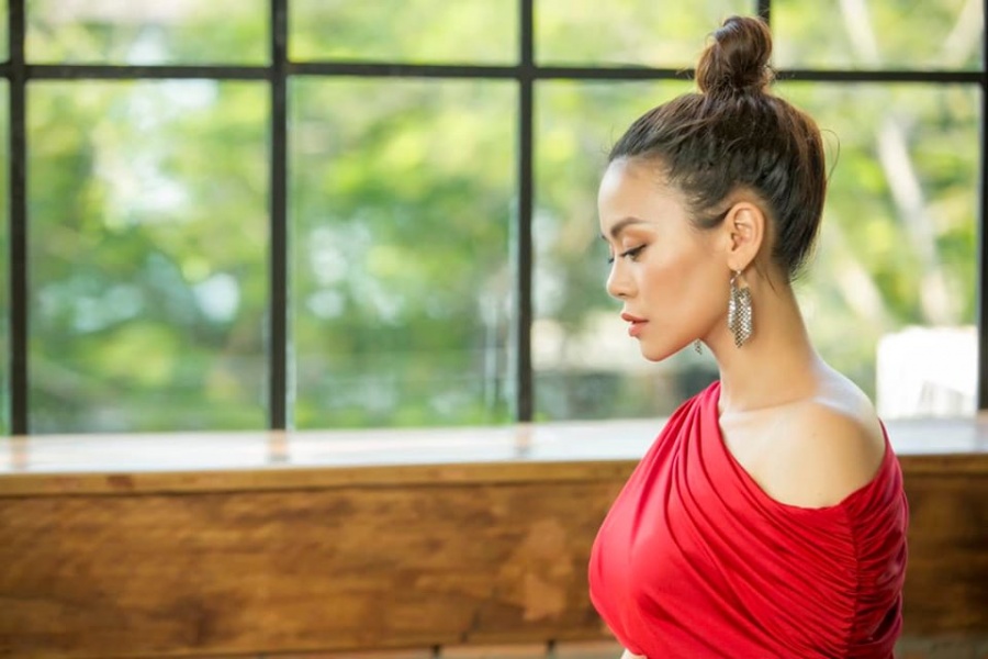 Facebook sao Việt hôm nay (31/7): MC Hoàng Linh lên tiếng về tin đồn có clip 'nhạy cảm' facebook sao viet hom nay 317 mc hoang linh len tieng khi bi don thoi la nhan vat chinh trong mot clip nhay cam