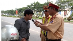 linh 12 nam tu vi mua ma tuy treo gac bep chua ung thu cho chong