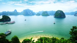 tha 3 van hoa dang nhua xuong bien lanh dao dia phuong noi de bao ve moi truong