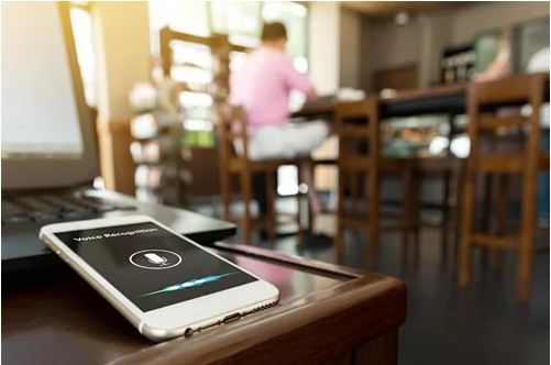 Apple xin lỗi vì nghe lén người dùng apple len tieng xin loi vi nghe len nguoi dung