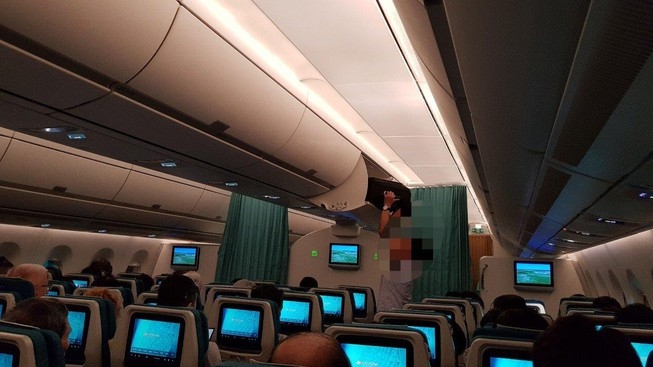 Phát hiện thêm khách Trung Quốc trộm tiền trên máy bay ở Việt Nam phat hien them truong hop hanh khach trung quoc trom tien tren may bay