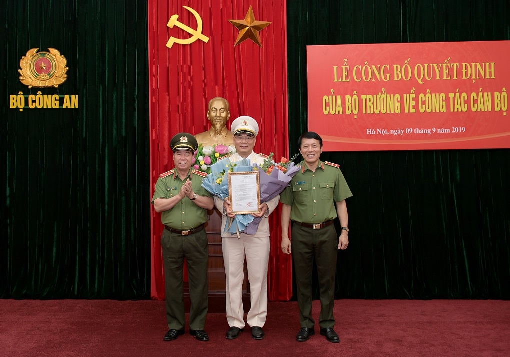 Giám đốc Công an Bắc Giang Tô Ân Xô giữ chức vụ Chánh Văn phòng Bộ Công an giam doc cong an bac giang to an xo giu chuc vu chanh van phong bo cong an