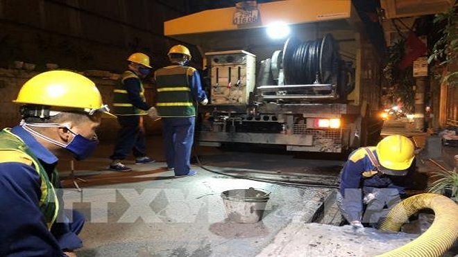Đã vận chuyển 50 tấn phế thải tại kho xưởng Rạng Đông đi xử lý da van chuyen 50 tan phe thai tai kho xuong rang dong di xu ly