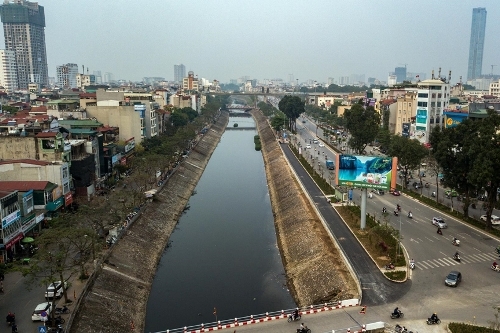 Hà Nội: Sẽ có thêm 3 cầu vượt cho người đi bộ qua sông Tô Lịch ha noi du kien chi hon 36 ty de xay them 3 cau vuot cho nguoi di bo qua song to lich