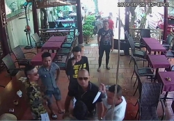 nu nhan vien quan ca phe bi rach nhieu nhat dao vao mat o binh duong