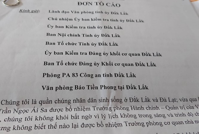 Sự thật vụ cô gái gội đầu thành Trưởng phòng ở Tỉnh uỷ Đắk Lắk su that vu co gai goi dau thanh truong phong o tinh uy dak lak