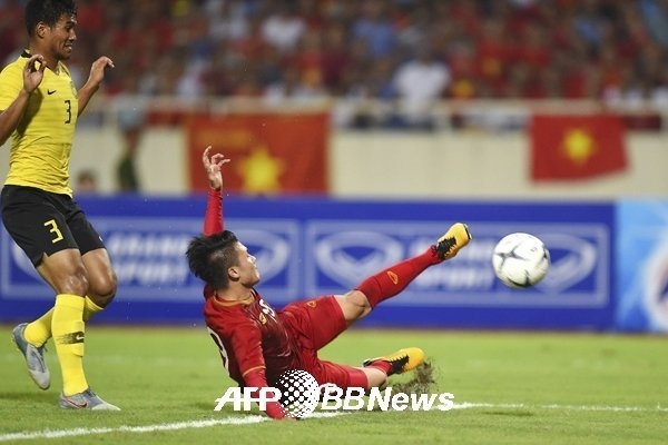 Sau thành tích ở vòng loại World Cup 2022, báo châu Á nói gì về Quang Hải? sau thanh tich o vong loai world cup 2022 bao chau a noi gi ve quang hai