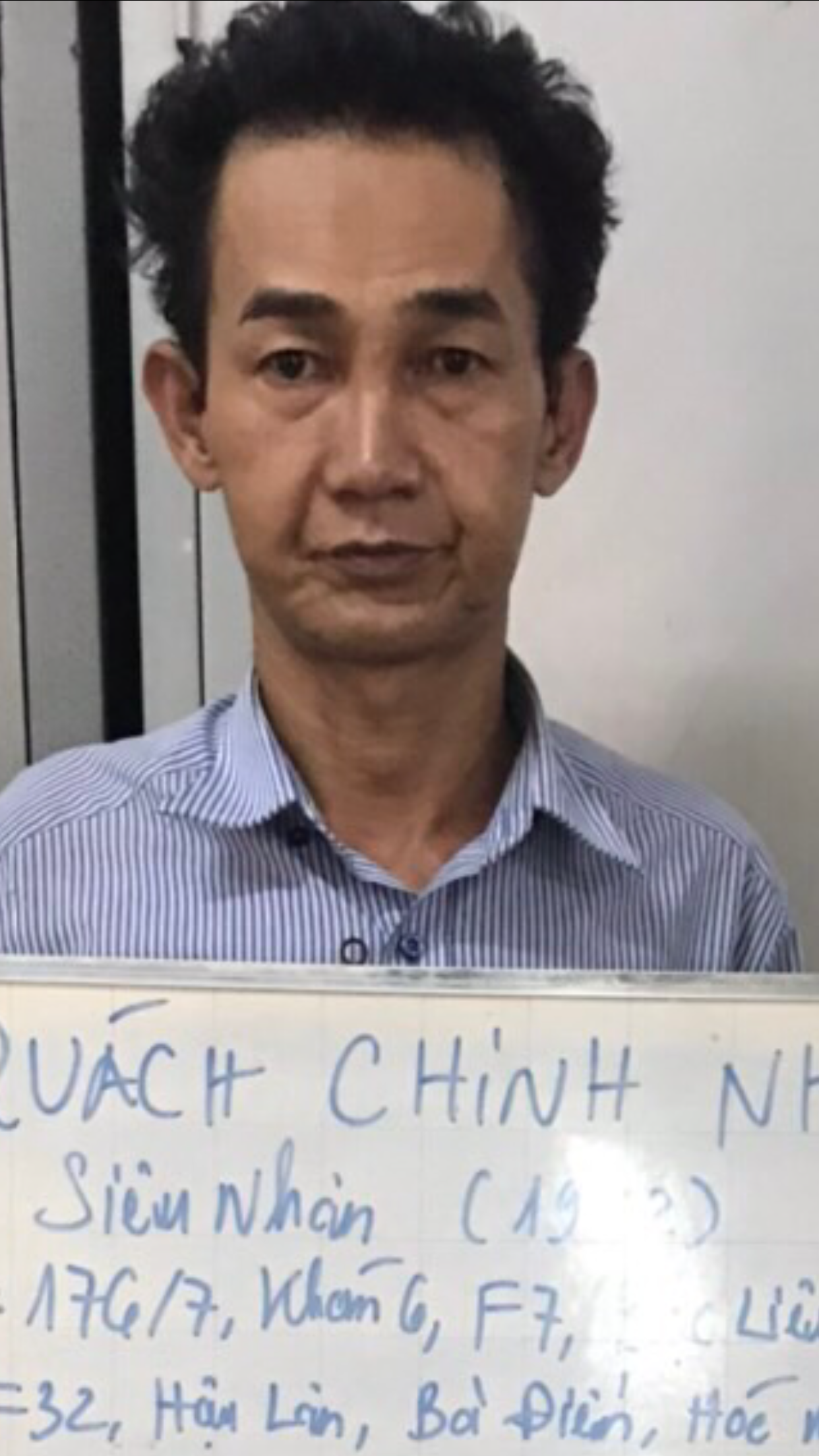 Nhân "siêu nhân" cầm đầu băng nhóm móc túi ở trạm chờ xe buýt Suối Tiên là ai? nhan sieu nhan cam dau bang nhom moc tui o tram cho xe buyt suoi tien la ai