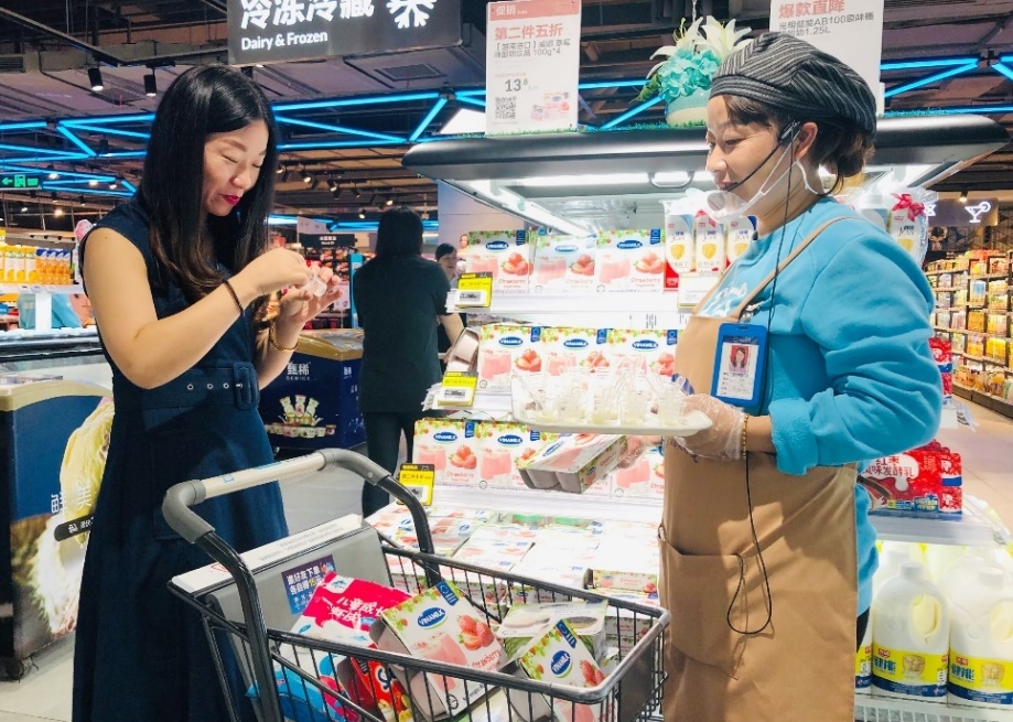 Sữa chua Vinamilk đã có mặt tại siêu thị thông minh Hema của Alibaba tại Trung Quốc sua chua vinamilk da co mat tai sieu thi thong minh hema cua alibaba tai trung quoc