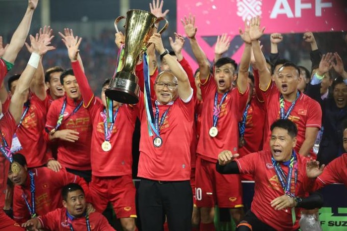 HLV Park Hang Seo được đề cử cho hạng mục HLV hay nhất năm ở lễ trao giải AFF Awards Night 2019 hlv park hang seo duoc de cu cho hang muc hlv hay nhat nam o le trao giai aff awards night 2019