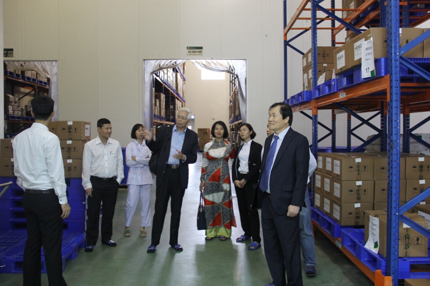 Lễ ký kết văn bản hợp tác đào tạo thực hành giữa Trường ĐH Kinh doanh và Công nghệ Hà Nội và Công ty Cổ phần Tập đoàn Merap le ky ket van ban hop tac dao tao thuc hanh giua truong dh kinh doanh va cong nghe ha noi va cong ty co phan tap doan merap