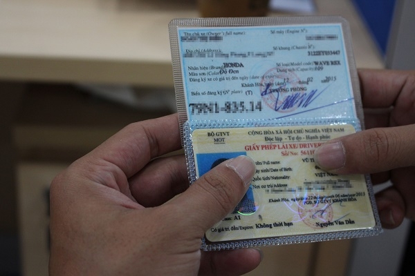 Sẽ chuyển đổi giấy đăng ký xe sang thẻ nhựa có mã QR? se chuyen doi giay dang ky xe sang the nhua co ma qr