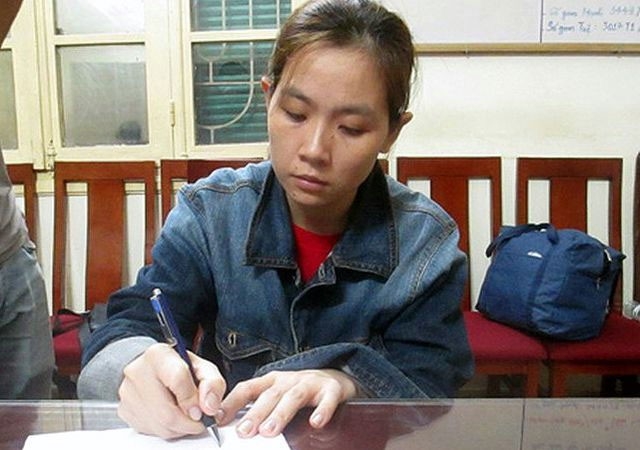 Lời khai của người phụ nữ "tiện tay" trộm tiền tỷ để mua nhà, sắm xe ở Hà Nội loi khai cua nguoi phu nu tien tay trom tien ty de mua nha sam xe o ha noi