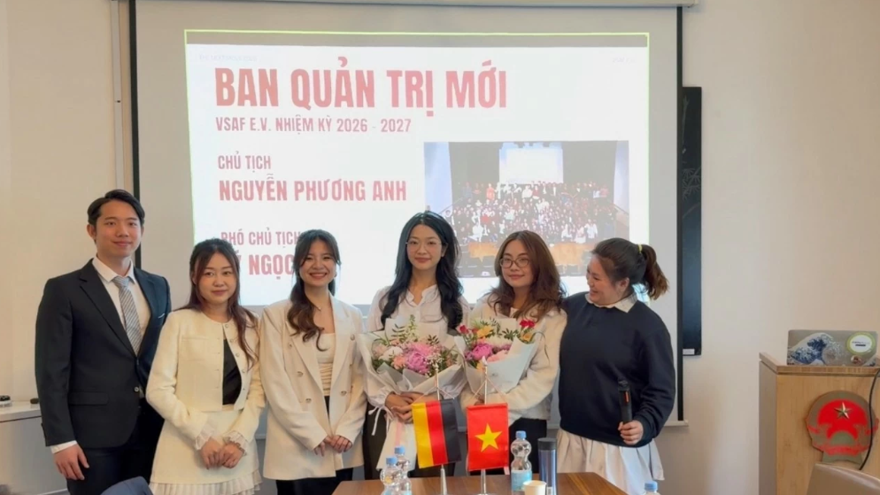 ນັກສຶກສາຫວຽດນາມ ຢູ່ ຟຣັງເຟີດ ເພີ່ມທະວີການເຊື່ອມຕໍ່ປະຊາຄົມ