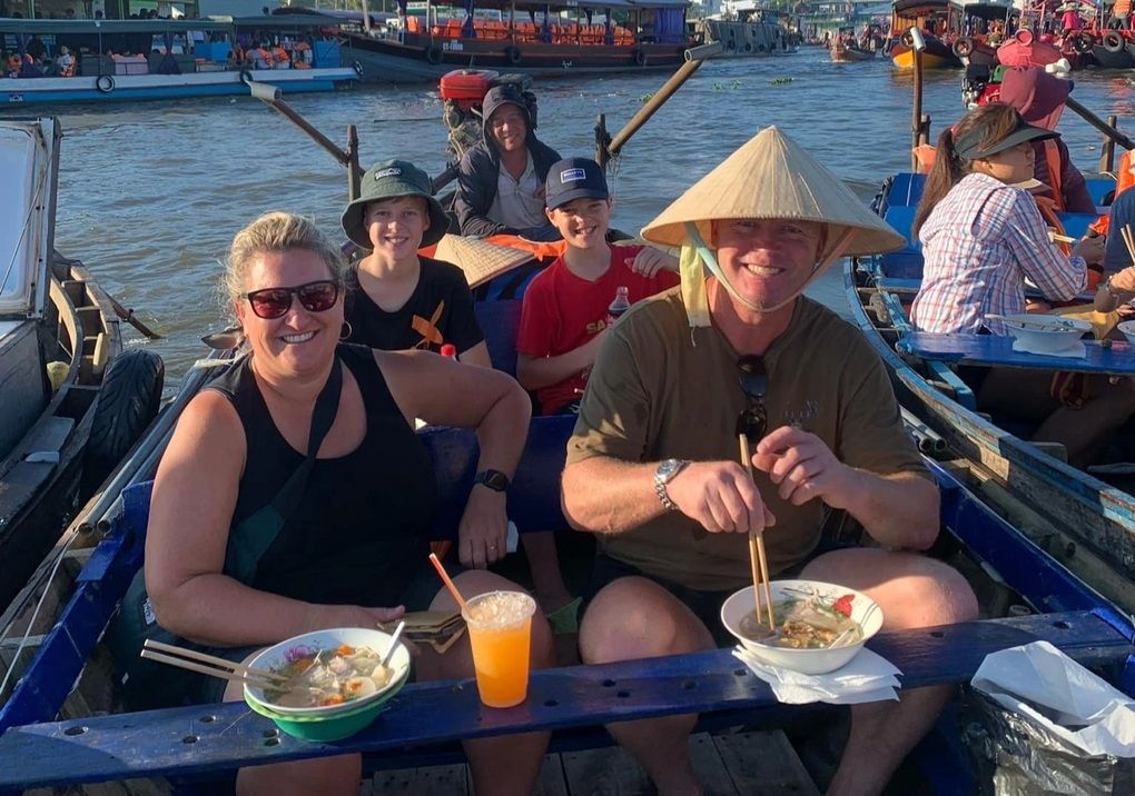 ຂ່າວດີ: ການທ່ອງທ່ຽວຫວຽດນາມ ຕ້ອນຮັບຈຳນວນນັກທ່ອງທ່ຽວສາກົນຫຼາຍເປັນປະຫວັດການ