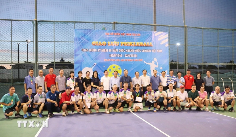 ຟົດຟື້ນລາງວັນ Pickleball ເພື່ອສະເຫຼີມສະຫຼອງ 80 ປີແຫ່ງວັນຊາດຫວຽດນາມ ຟົດຟື້ນລາງວັນ Pickleball ເພື່ອສະເຫຼີມສະຫຼອງ 80 ປີແຫ່ງວັນຊາດຫວຽດນາມ