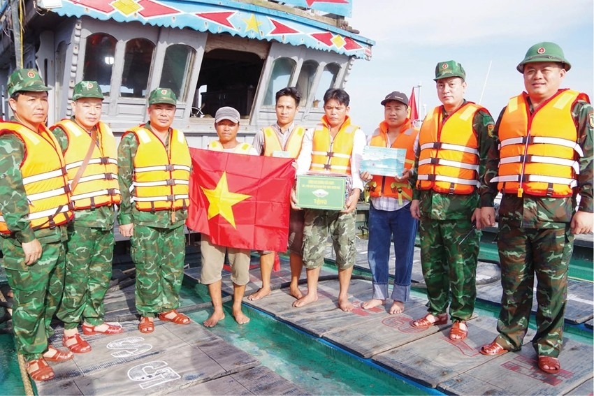 ນະຄອນເຫ້ວ ມີແຜນຈະໃຊ້ງົບປະມານ 16 ຕື້ດົ່ງເພື່ອໜູນຊ່ວຍການມ້າງກຳປັ່ນຫາປາກວ່າ 100 ລຳທີ່ບໍ່ມີເງື່ອນໄຂດຳເນີນການ.