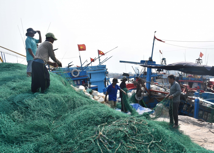 Vươn khơi bám biển gặp khó vì thiếu hụt lao động vuon khoi bam bien gap kho vi thieu hut lao dong