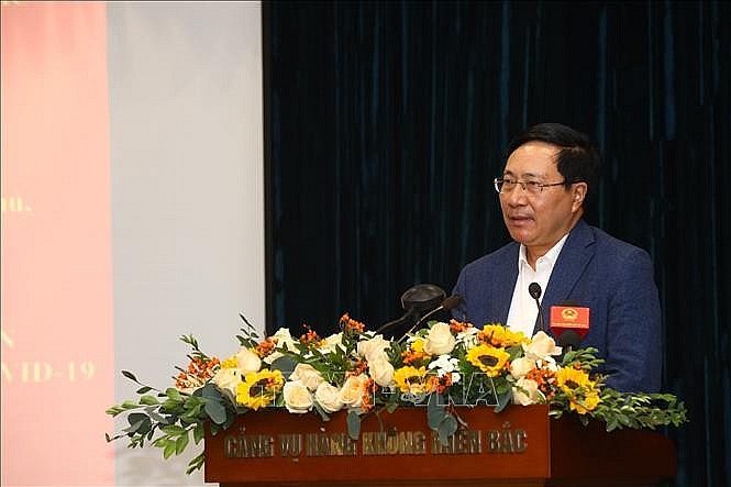 Phục vụ tốt nhất nhu cầu đi lại bằng đường hàng không trong dịp Tết Nguyên đán Phục vụ tốt nhất nhu cầu đi lại bằng đường hàng không trong dịp Tết Nguyên đán
