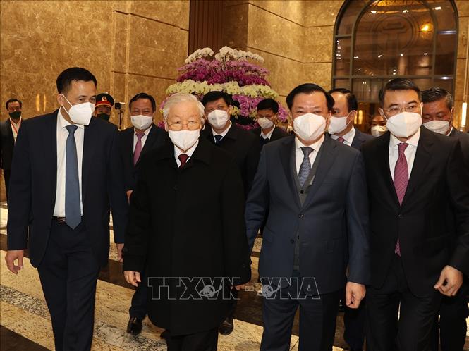 Tổng Bí thư thăm, chúc Tết Đảng bộ, chính quyền và nhân dân Hà Nội tối giao thừa Chú thích ảnh