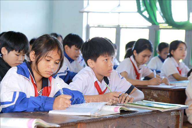 Mái ấm Biên phòng - chắp cánh ước mơ xanh Chú thích ảnh