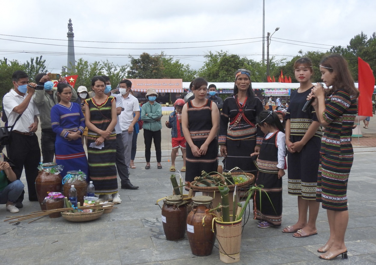 Đến kon tum vui tết ở làng hình ảnh 1 Den kon tum vui tet o lang hinh anh 1