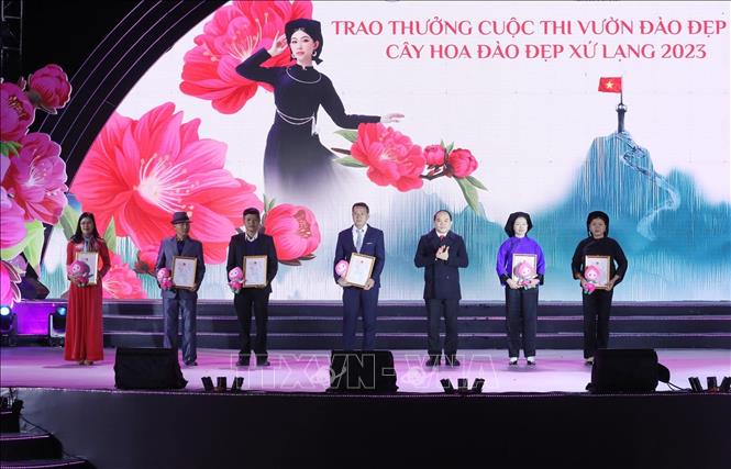 Lễ hội hoa đào Lạng Sơn 2023 - Kỳ hoa xứ Lạng, sắc màu biên cương Chú thích ảnh