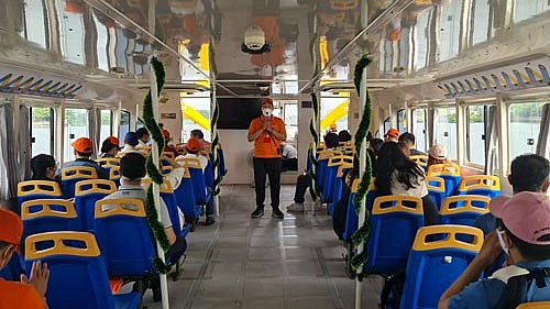Ngành du lịch vượt khó, phấn đấu đón 65 triệu lượt khách du lịch trong năm 2022. ( Ảnh minh họa )