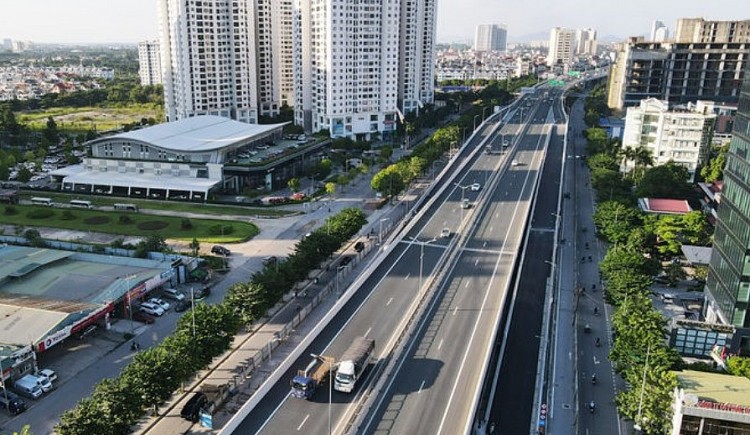 Đoạn tuyến đường trên cao Mai Dịch - Nam Thăng Long, Hà Nội (Ảnh: Trần Thanh). Đoạn tuyến đường trên cao Mai Dịch - Nam Thăng Long, Hà Nội (Ảnh: Trần Thanh).