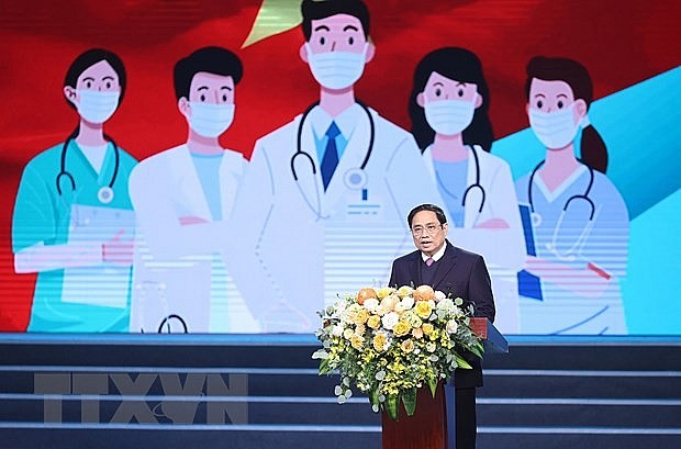 Thủ tướng Phạm Minh Chính phát biểu động viên, tôn vinh lực lượng ngành y tế. (Ảnh: Dương Giang/TTXVN) Thủ tướng Phạm Minh Chính phát biểu động viên, tôn vinh lực lượng ngành y tế. (Ảnh: Dương Giang/TTXVN)