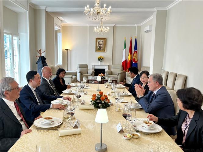 Việt Nam góp phần thúc đẩy hợp tác ASEAN - Italy Chú thích ảnh