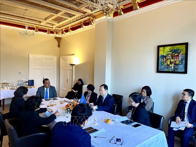 Việt Nam góp phần thúc đẩy hợp tác ASEAN - Italy Chú thích ảnh