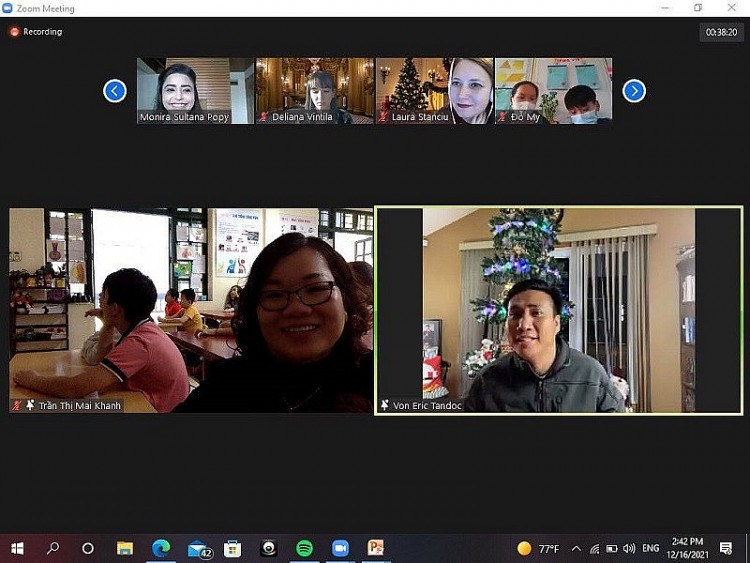 “Tiết học không biên giới” của cô giáo vùng cao - Báo Giáo dục và Thời đại Online “Tiết học không biên giới” của cô giáo vùng cao - Báo Giáo dục và Thời đại Online