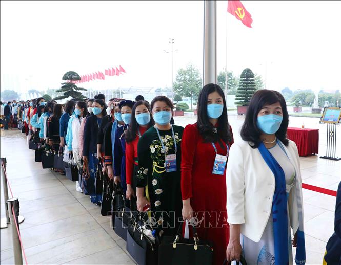 1000 đại biểu dự Đại hội phụ nữ toàn quốc lần thứ XIII Chú thích ảnh