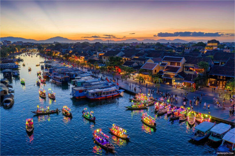 Hội An thực hiện dự án chuyển đổi số du lịch mang tên Hội An Metaverse để quảng bá du lịch rộng rãi hơn trong bối cảnh mới. Hội An thực hiện dự án chuyển đổi số du lịch mang tên Hội An Metaverse để quảng bá du lịch rộng rãi hơn trong bối cảnh mới.